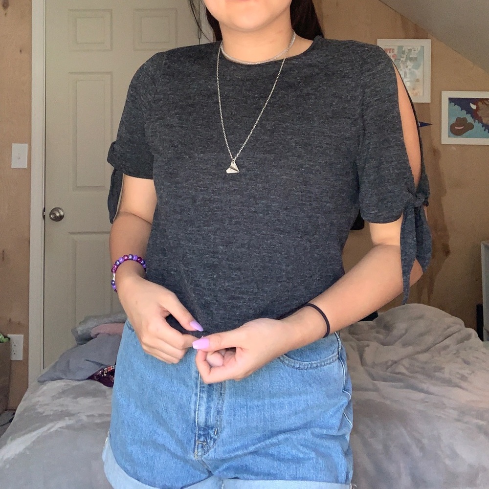 Zara tie sleeve top